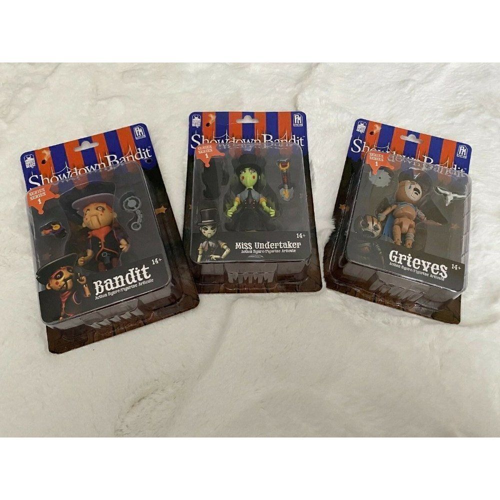 Complete Lot x3 Showdown Bandit Action Figures Ser